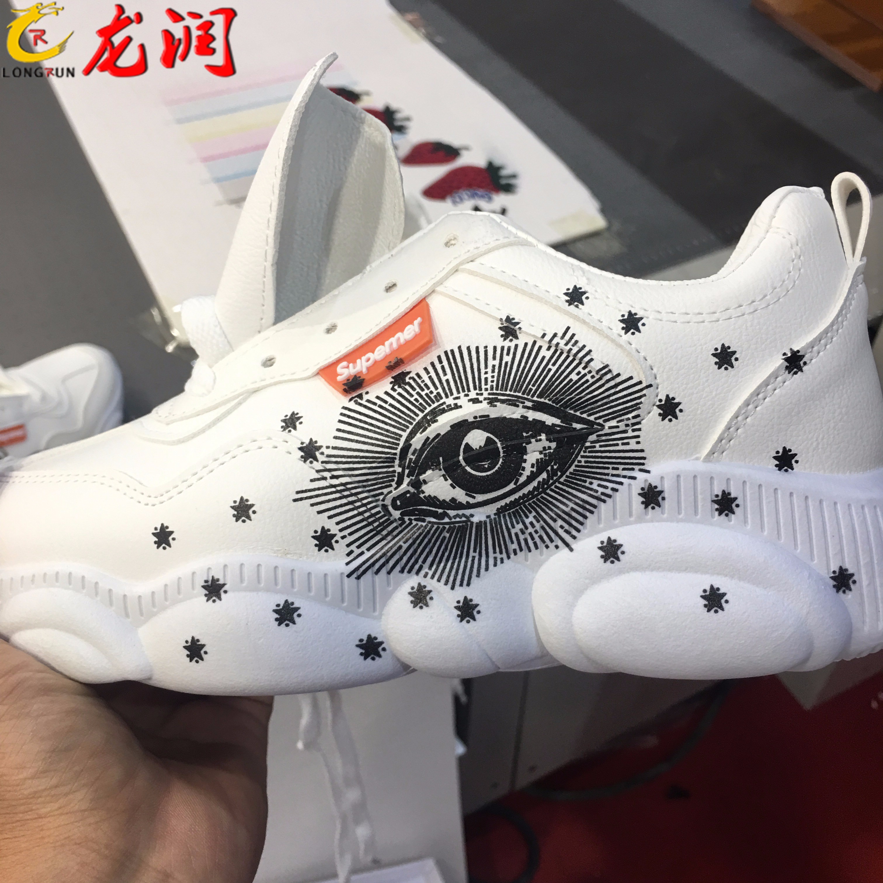 UV打印機(jī)|UV平板打印機(jī)|萬能打印機(jī)|平板打印機(jī)|UV機(jī)|龍潤(rùn)|8d|彩印機(jī)|平板打印機(jī)價(jià)格|萬能打印機(jī)價(jià)格|萬能彩印機(jī)|UV平板機(jī)|uv打印機(jī)價(jià)格|uv打印機(jī)多少錢|uv打印機(jī)多少錢一臺(tái)